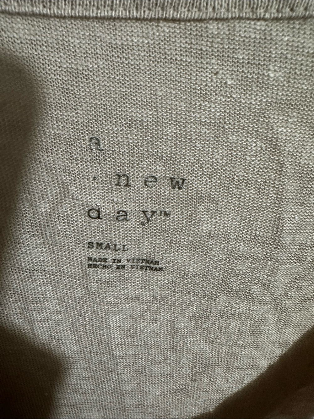 V-Neck Short Sleeve Tee in Light Beige NWOT - Picture 3 of 5